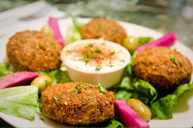 assiette falafel et tarator